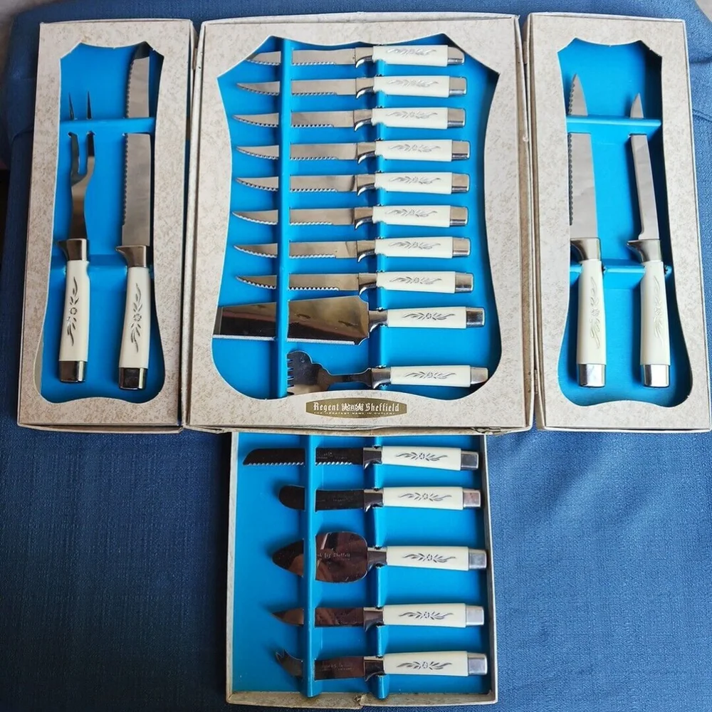 Sheffield English Stainless Steel 19 Piece Cutlery Set